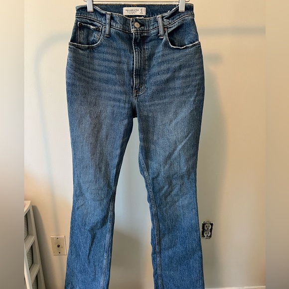 Abercrombie & Fitch Curve Love Ultra High Rise 70’s Vintage Flare - Picture 2 of 4